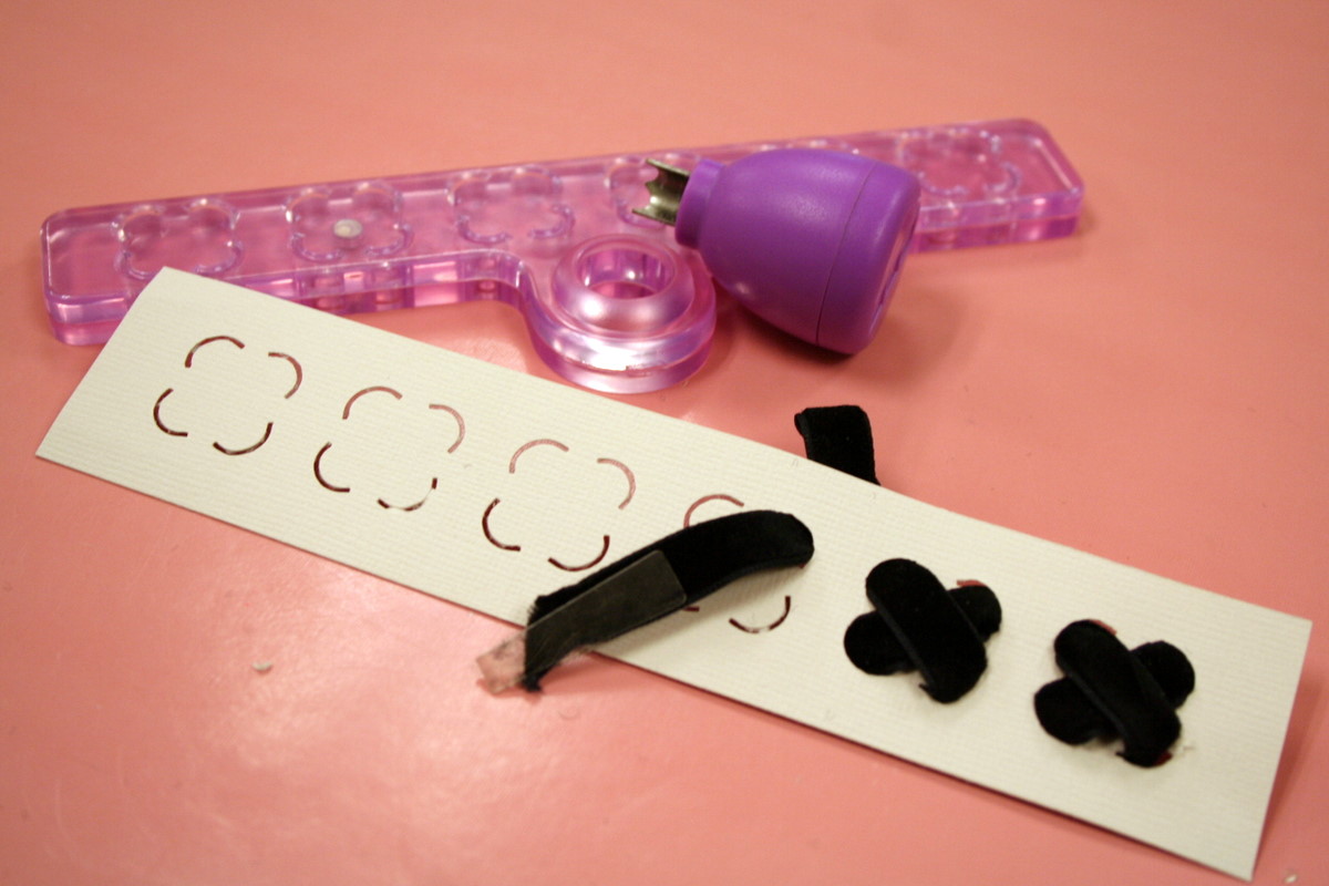 Oh My Crafts Blog: We R Memories Keepers "Sew Ribbon"