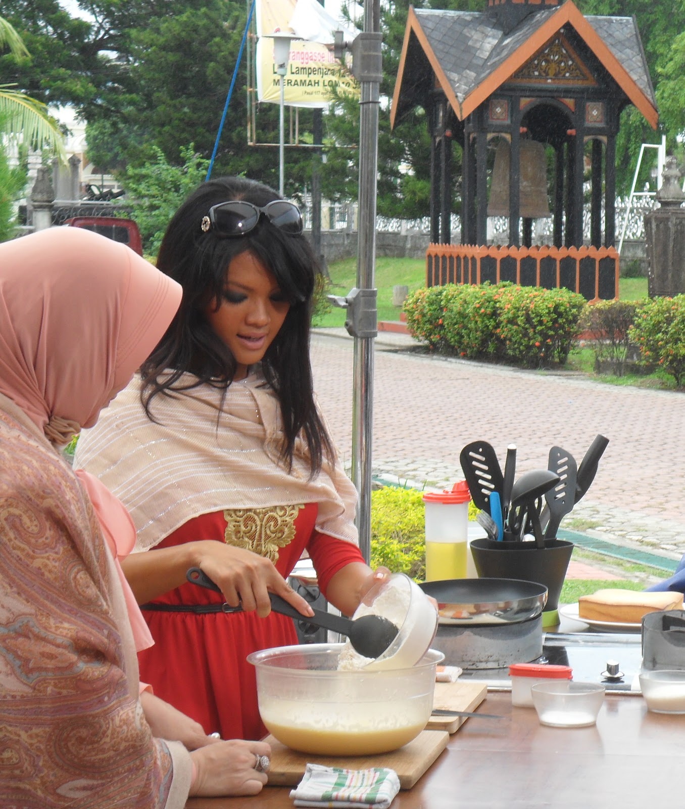 NeLvie OnLine Bertemu Farah Quinn!