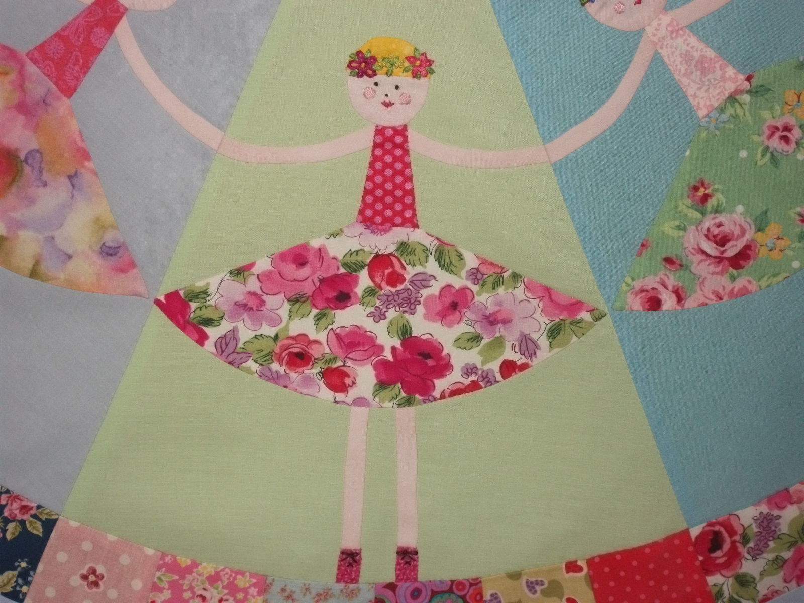 Stitcherydo Bring on the Dancing Dollies