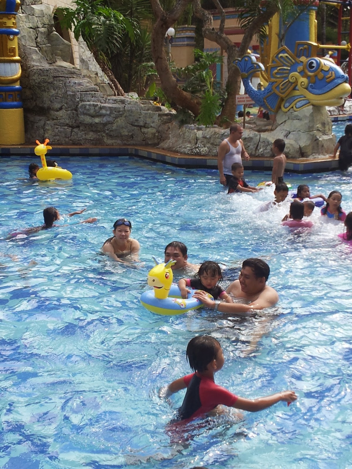 Happy Time Eldorado Waterpark Legenda Wisata Cibubur All