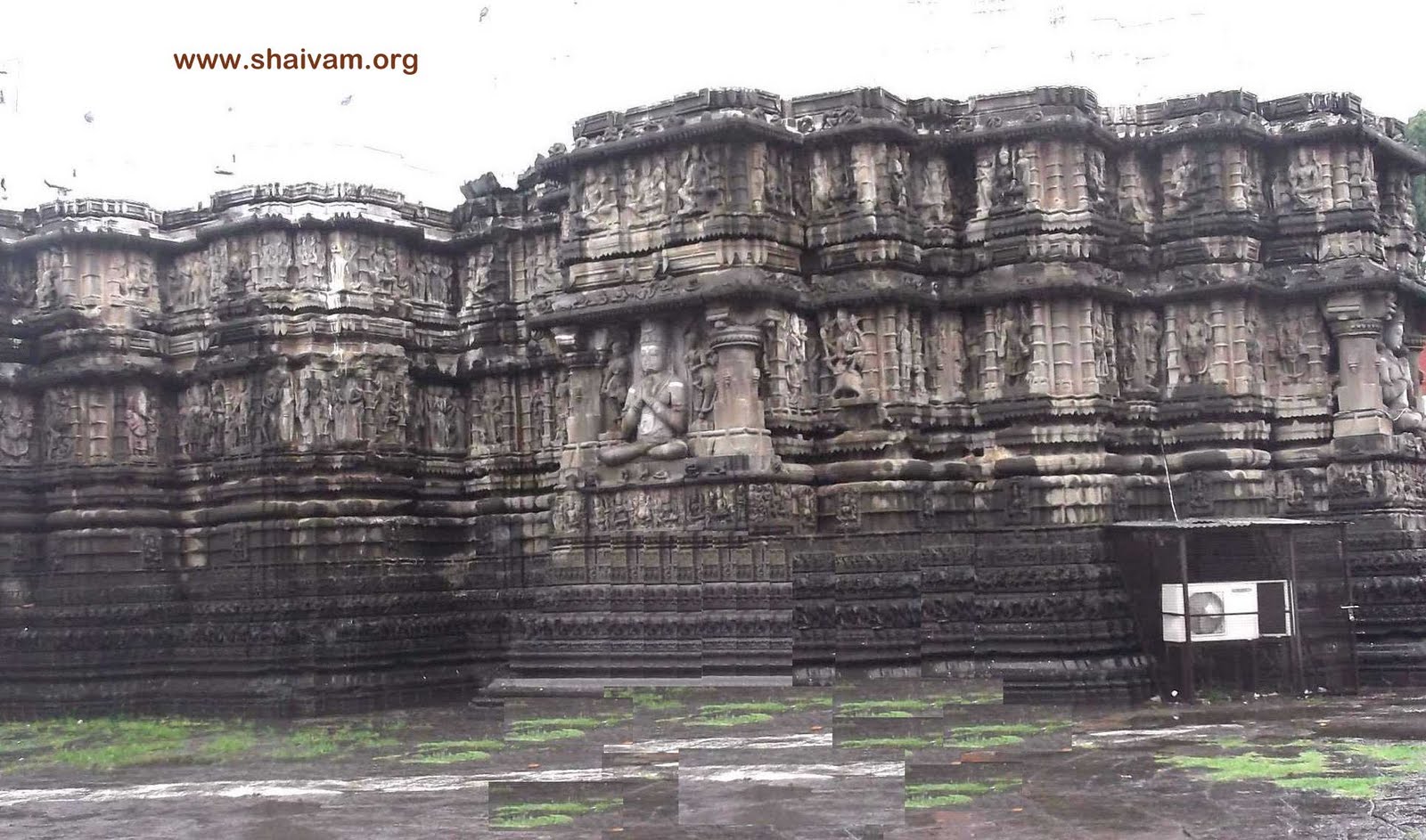 http://2.bp.blogspot.com/-lo087eGMDo8/Tvif9g3tBCI/AAAAAAAAAgk/0IAFw01lVGc/s1600/spmh-aunda-nagnath-jyotirling-3+%289%29.jpg
