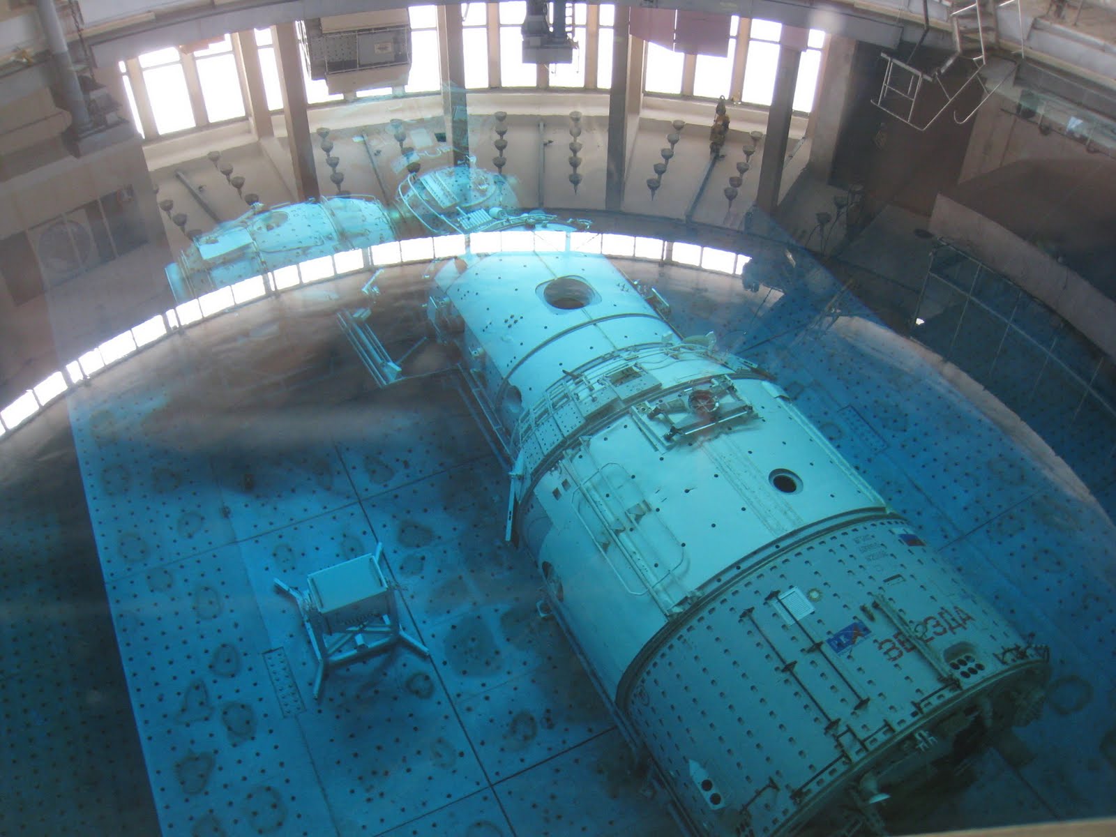 nous rencontrer traduction