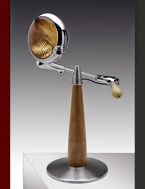 12-Maurizio-Lamponi-Leopardi-Moped-and-Bicycle-Desk-Lamps-www-designstack-co