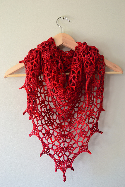 tangled happy: Elise Shawl