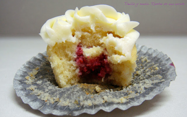 Cupcakes De Cava Y Frambuesas. Recetas Navideñas Iv