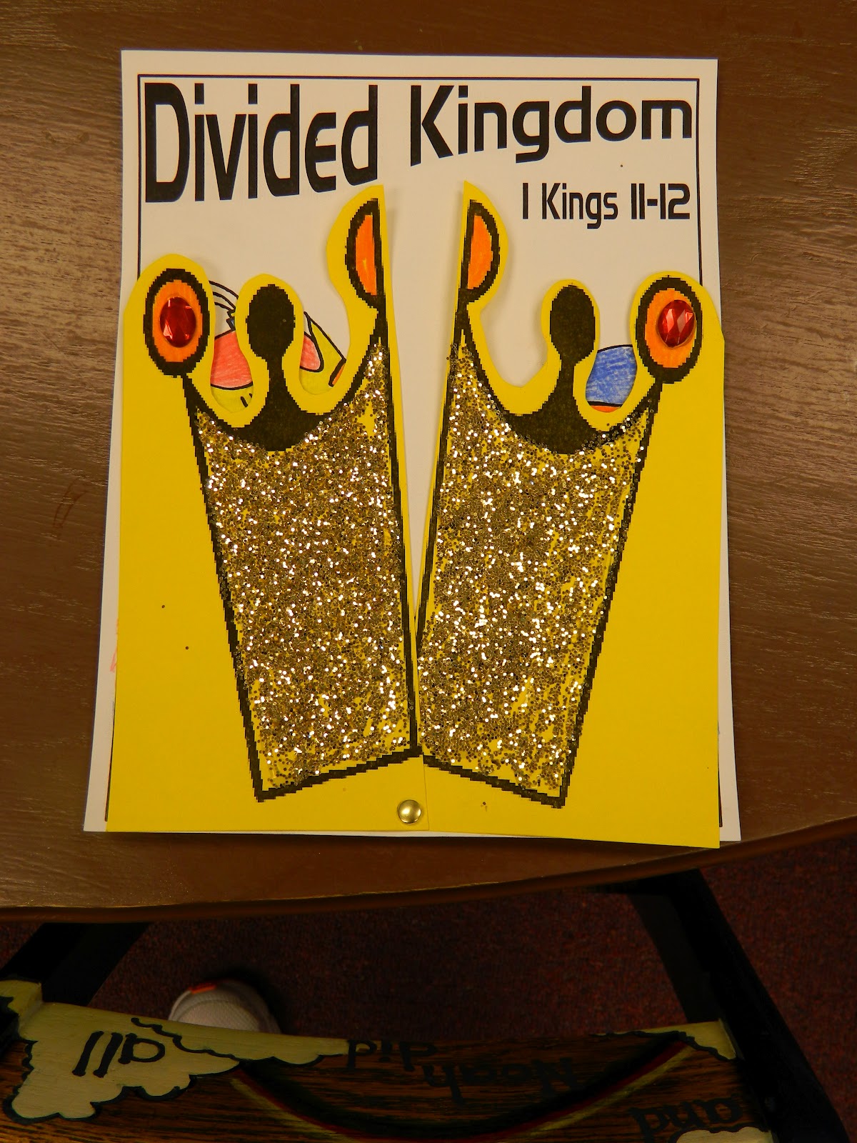 Hands On Bible Teacher: The Divided Kingdom