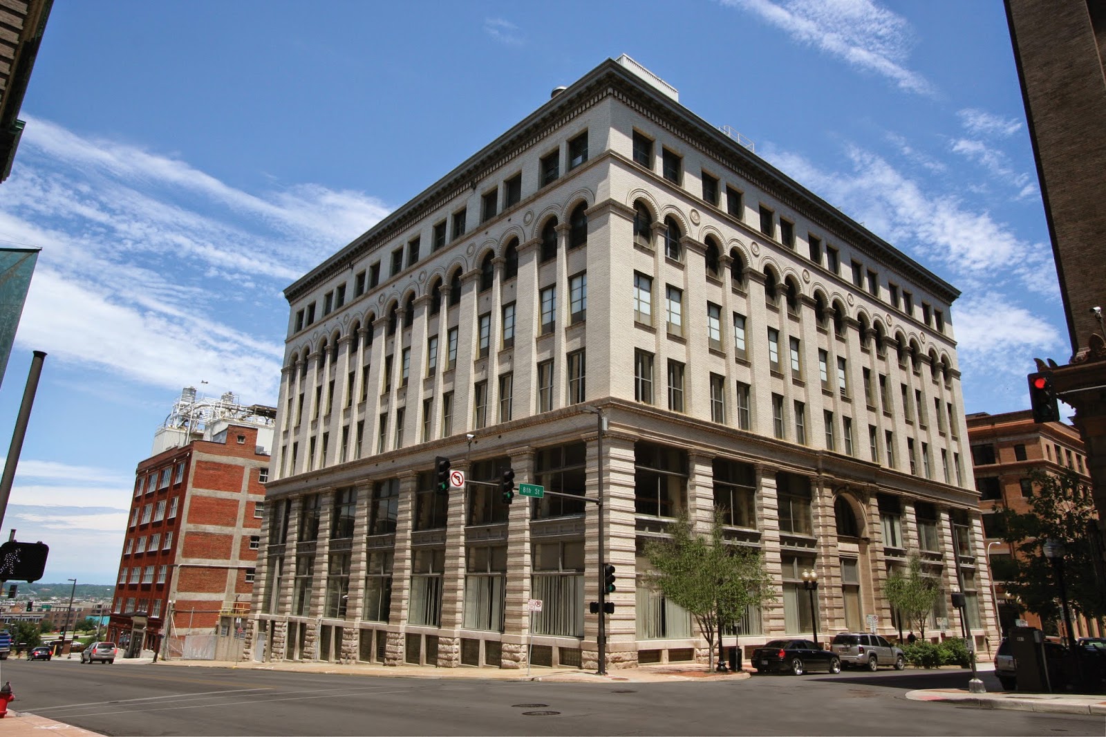 BLOCK REAL ESTATE SERVICES, LLC BLOG Block Multifamily Perks Up