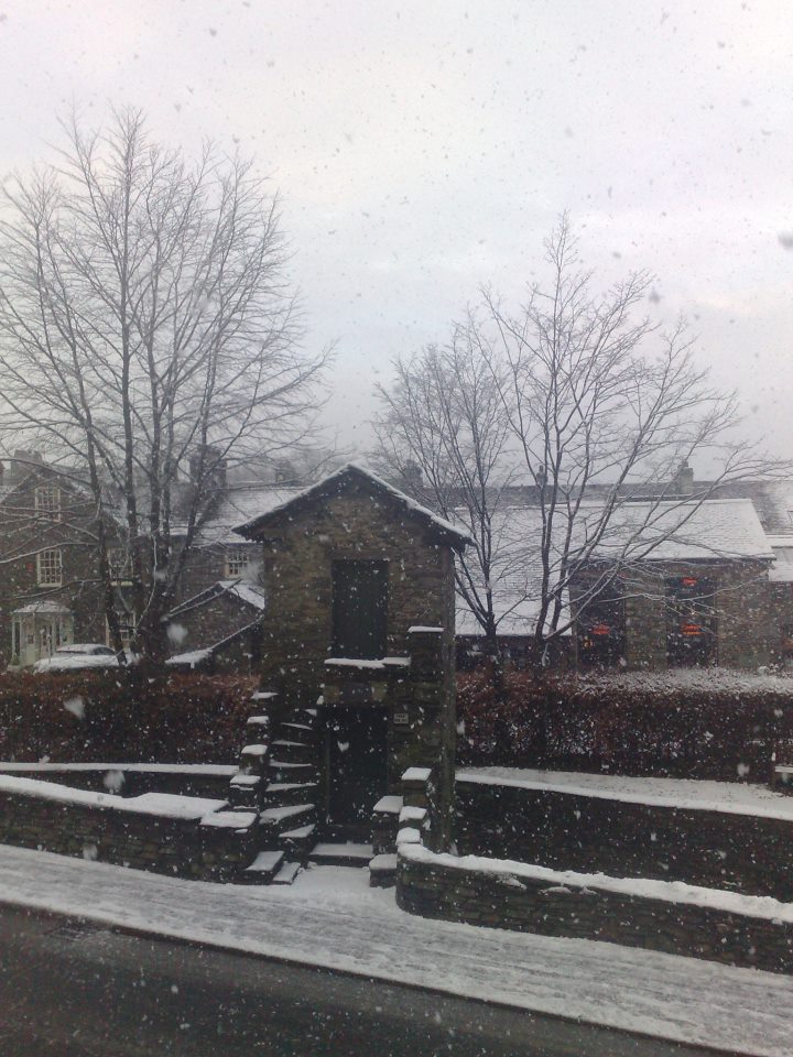 Ambleside Central Guest House Outdoor shops in Ambleside