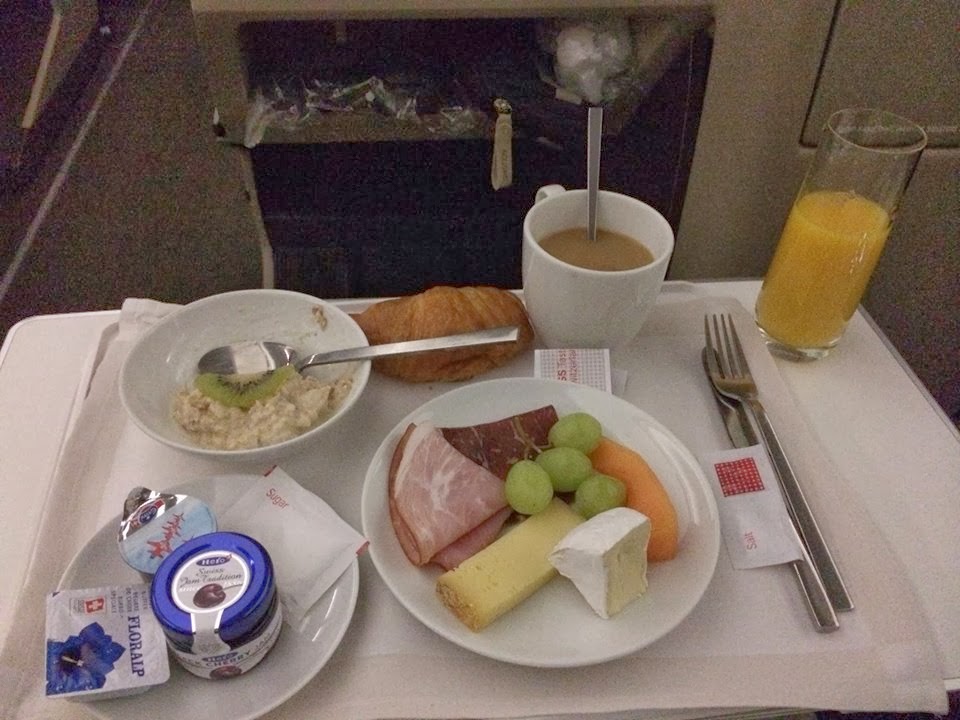 Business class breakfast Business class breakfast