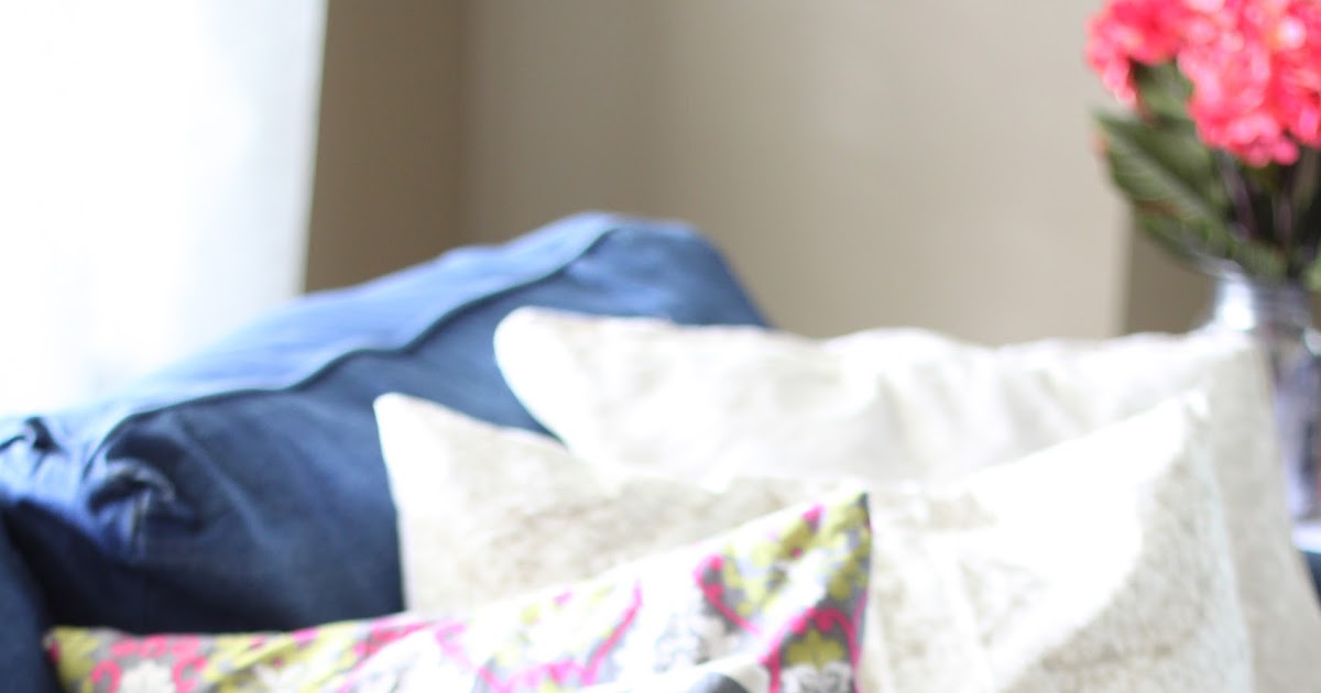 do it yourself divas DIY Throw Pillows for My Denim Couch Updated