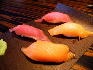 Nigiris de atún rojo + salmón