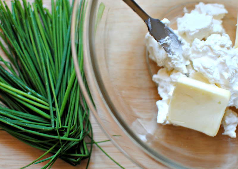 A Clove of Garlic, A Pinch of Salt Stinky Pee and Asparagus & Goat Cheese Pasta