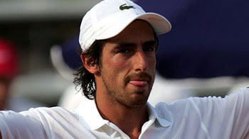Pablo Cuevas debutó con victorias en el ATP de Nottingham