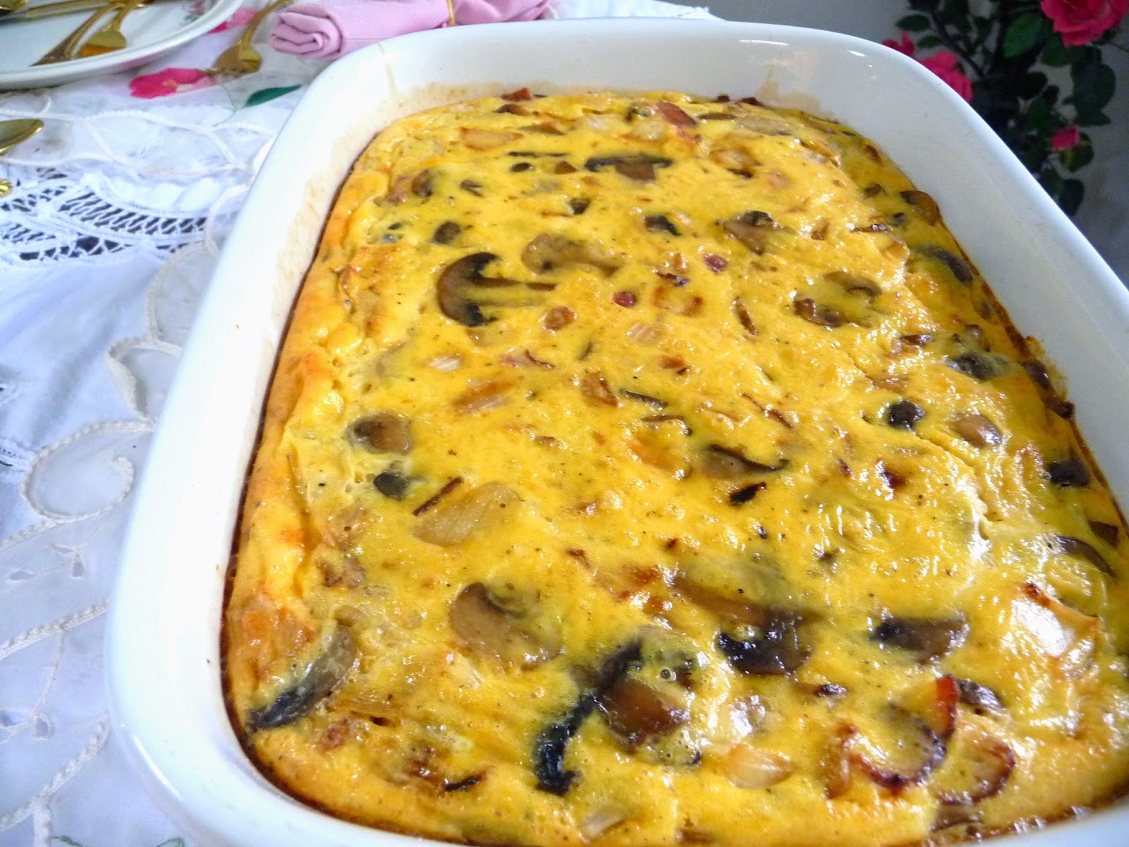 SPLENDID LOWCARBING BY JENNIFER ELOFF BACON, MUSHROOM, SMOKED GOUDA