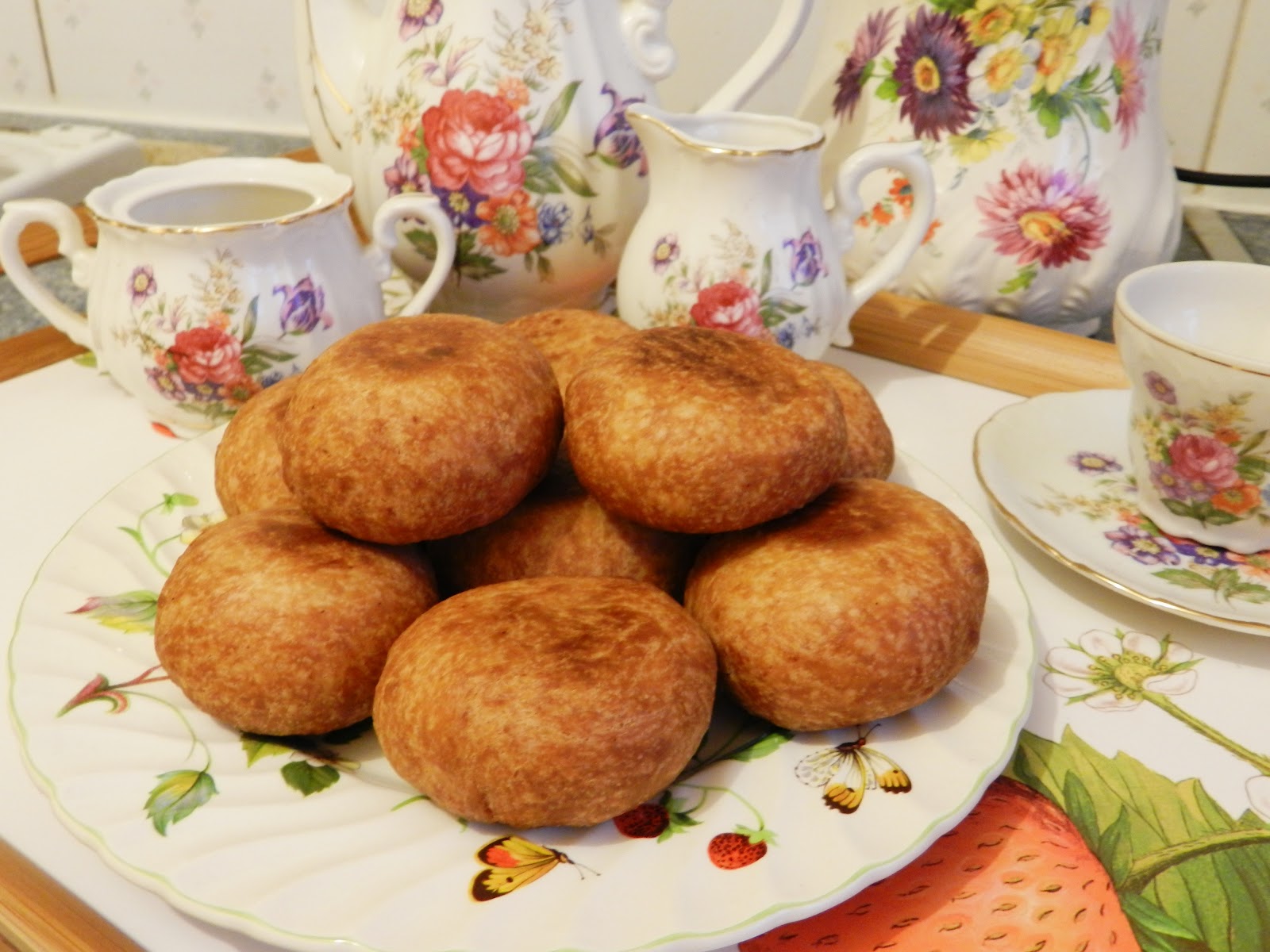 Taste of Love Pau Goreng Inti Kelapa