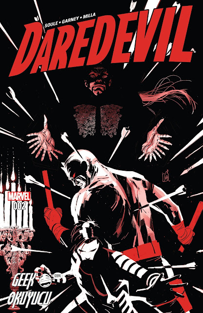 Daredevil%2B%25282015-%2529%2B002-000.jpg