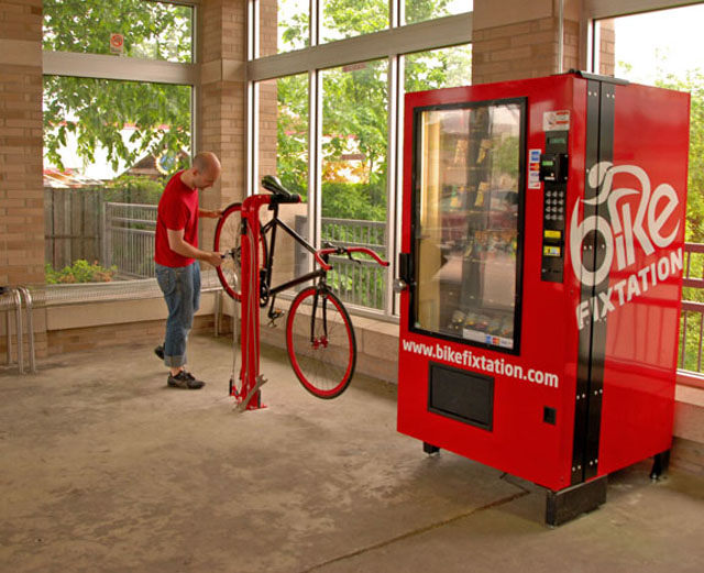 Bike Fixation: você mesmo arruma a sua bicicleta