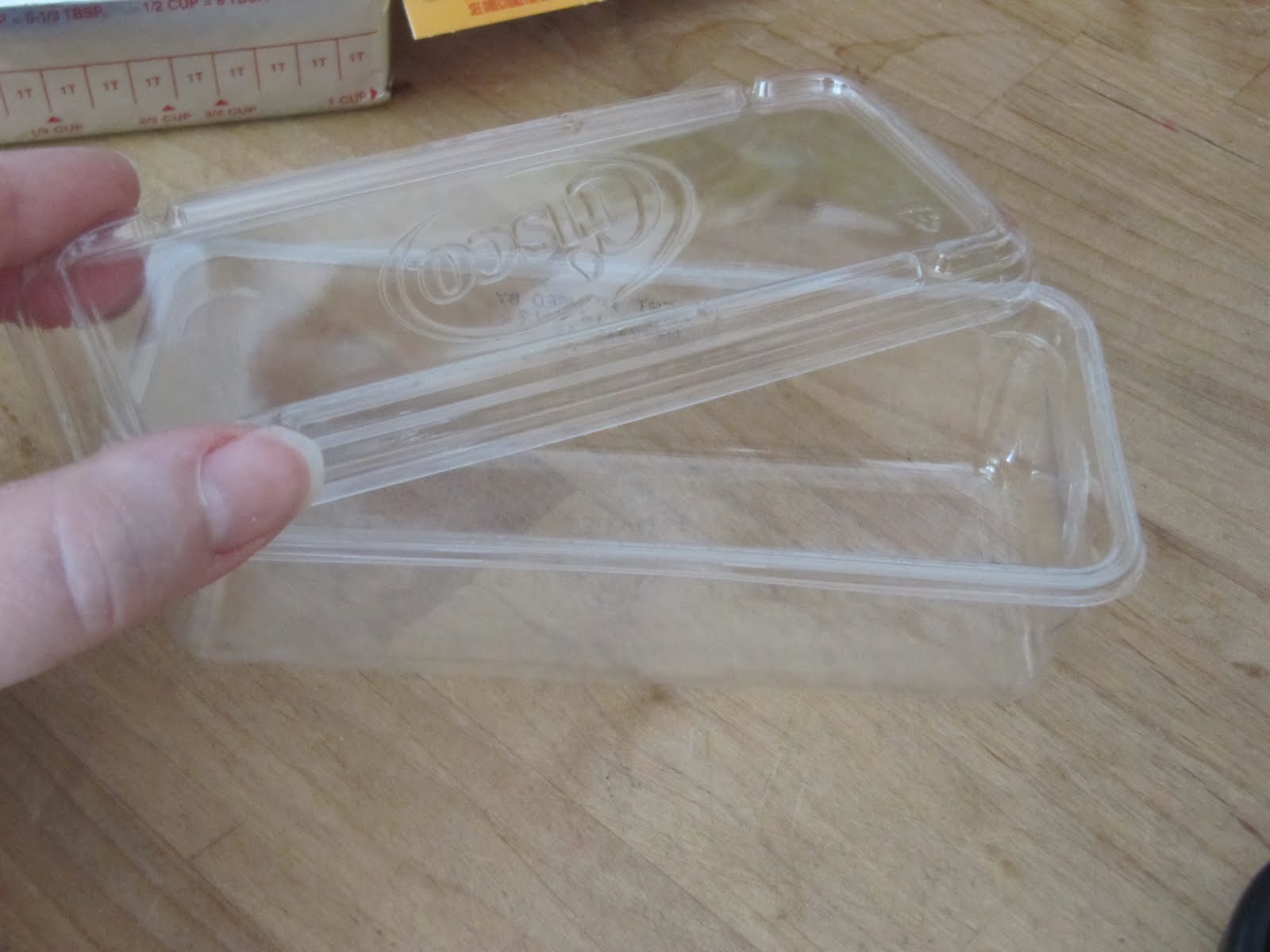 Sew Many Ways... Tool Time Tuesday...Recycle and Organize With Crisco