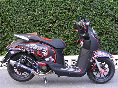 Racing Style Hitam doff plus digital printing. Velq Ring 12, mesin title=