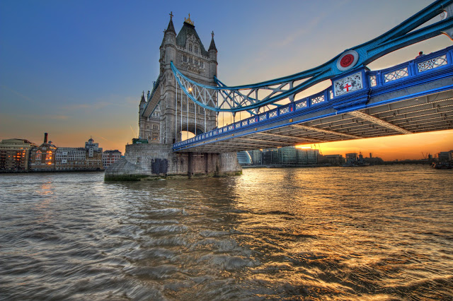 Тауэрский мост, Лондон Англия, Темза река