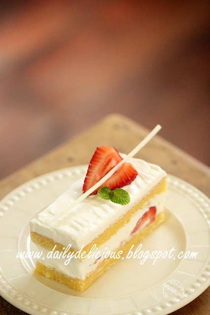 Strawberry Genoise Cake Recipe Strawberry Genoise Cake Recipe