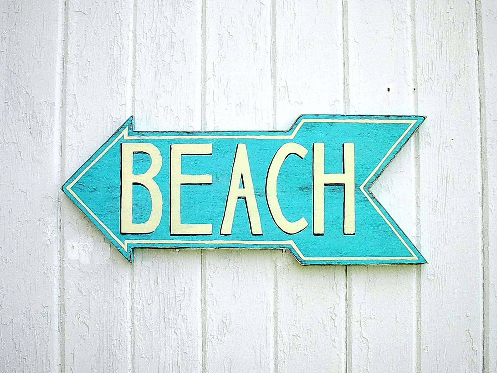 Country Cottage and Rustic Furnishings by Twigs2Whirligigs: BEACH SIGN