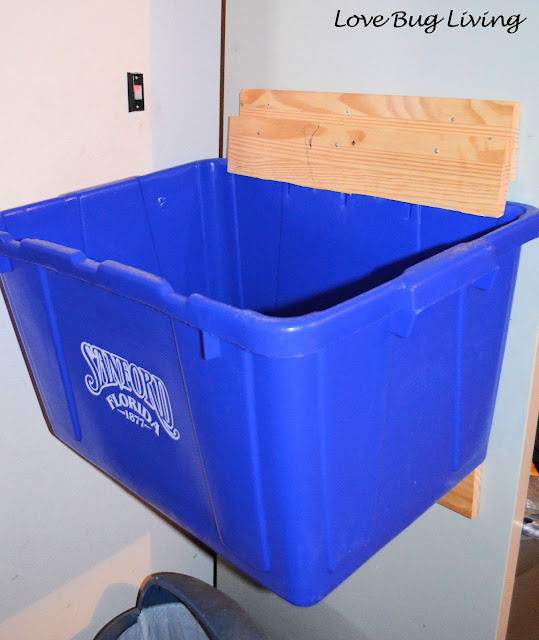 Love Bug Living Guys love Pinterest too! Recycle Bin Hangers
