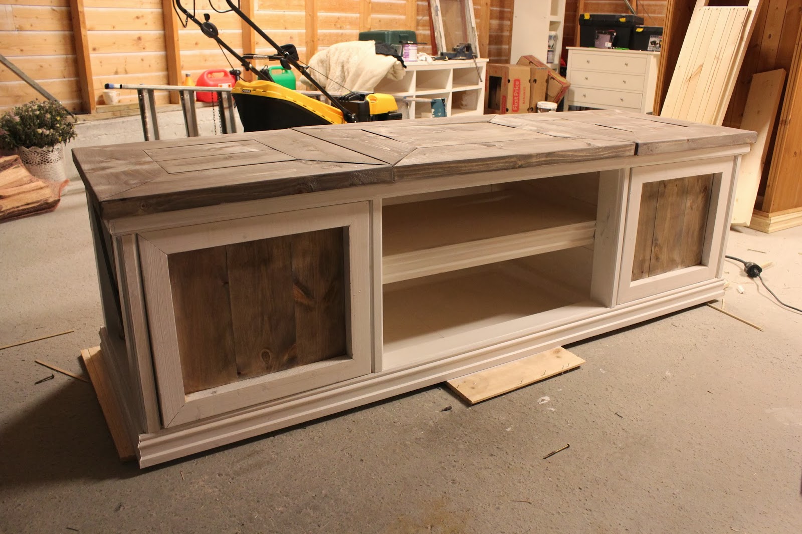 Gulvtaeppe stue Tv bord diy
