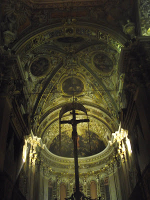 Interior Santa María Mayor, Basílica de Bérgamo. 