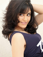 Adah Sharma New Portfolio Photos Gallery-cover-photo