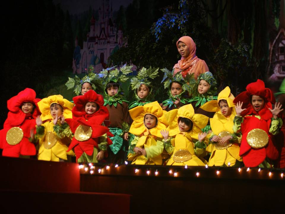 My Kind of Wonderful GRADUATION DAY dan DRAMA MUSICAL