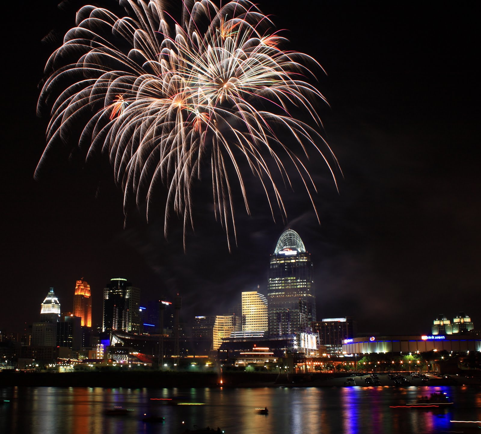 In and Around Northern Kentucky Cincinnati Reds Fireworks 22Jul11