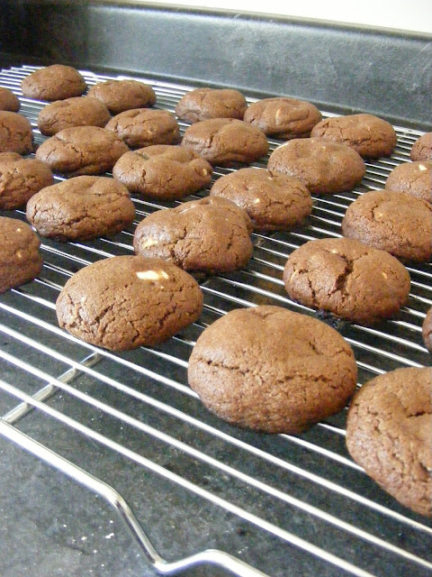 Weekend Graces #6: Bake Cookies | The Complete Guide to Imperfect