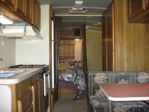 FAMILY RV BLOGGER: 1988 Fleetwood Southwind M-24