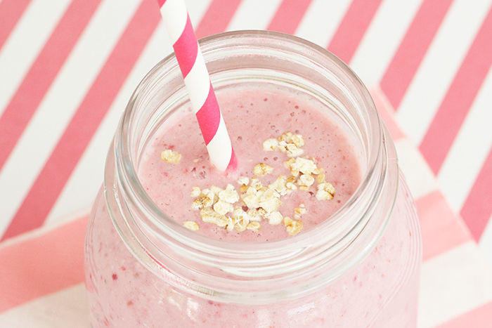 Recipe: Berry & Oatmeal (Breakfast) Smoothie
