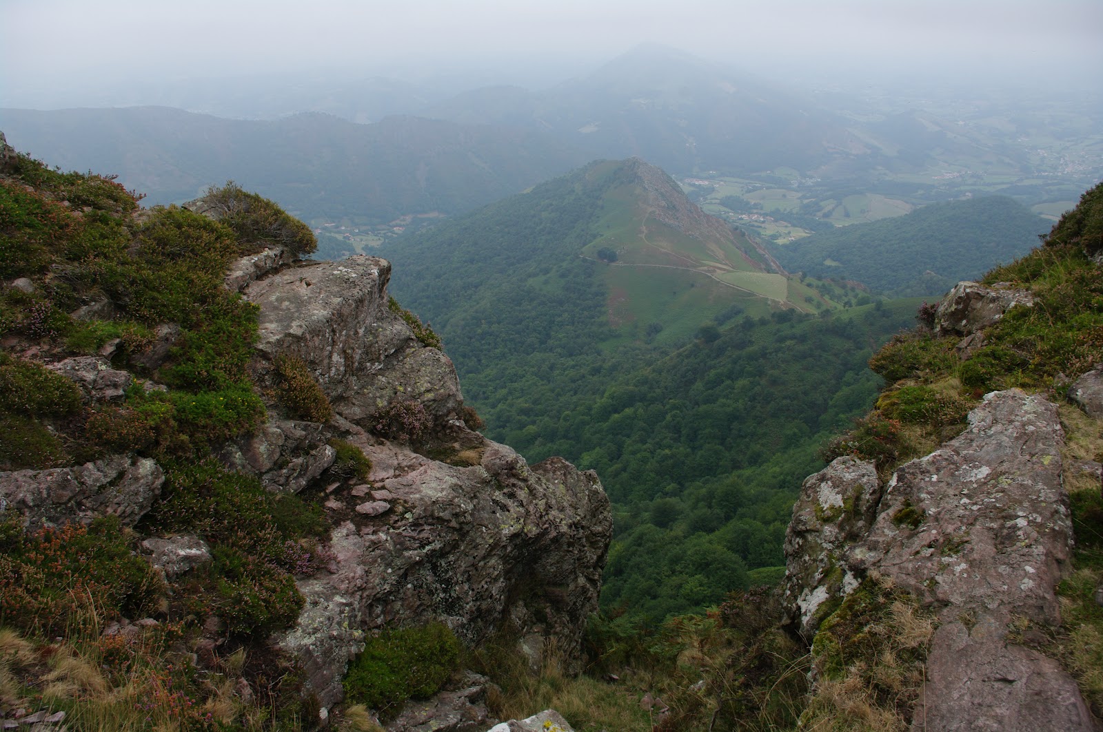 Santiago Compostelle ! Le GR10 entre Bidarray et Saint Etienne de
