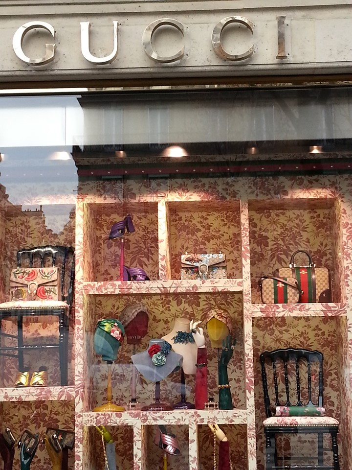 Paris Store Windows, December 2015 The Vivienne Files