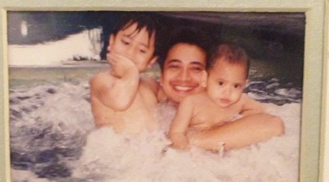 8 foto masa kecil artis Indonesia sebelum terkenal - Sedut Blog