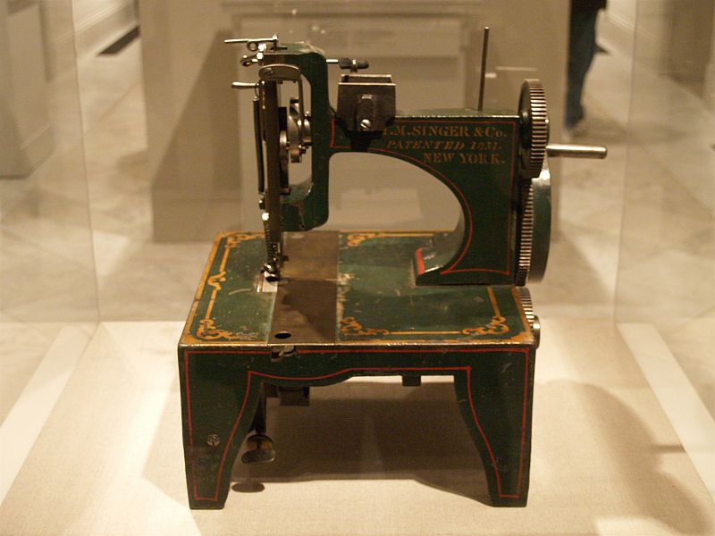 KLIKNERS Sejarah Mesin Jahit