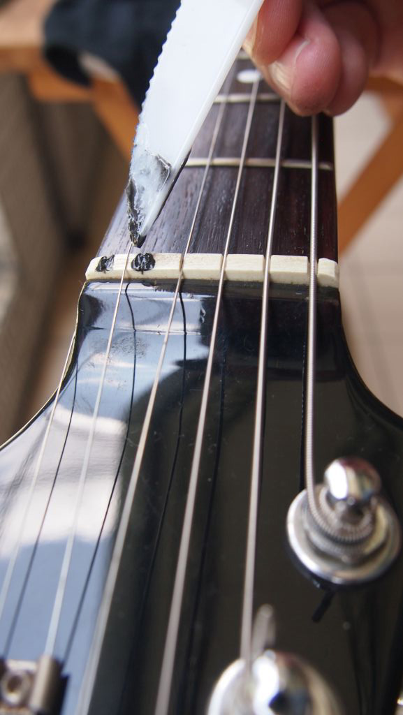 diy guitar cleaner cheap and easy diy guitar nut lubricant diy strat and other guitar audio projects diy guitar cleaner cheap and easy diy guitar nut lubricant diy strat and other guitar audio projects