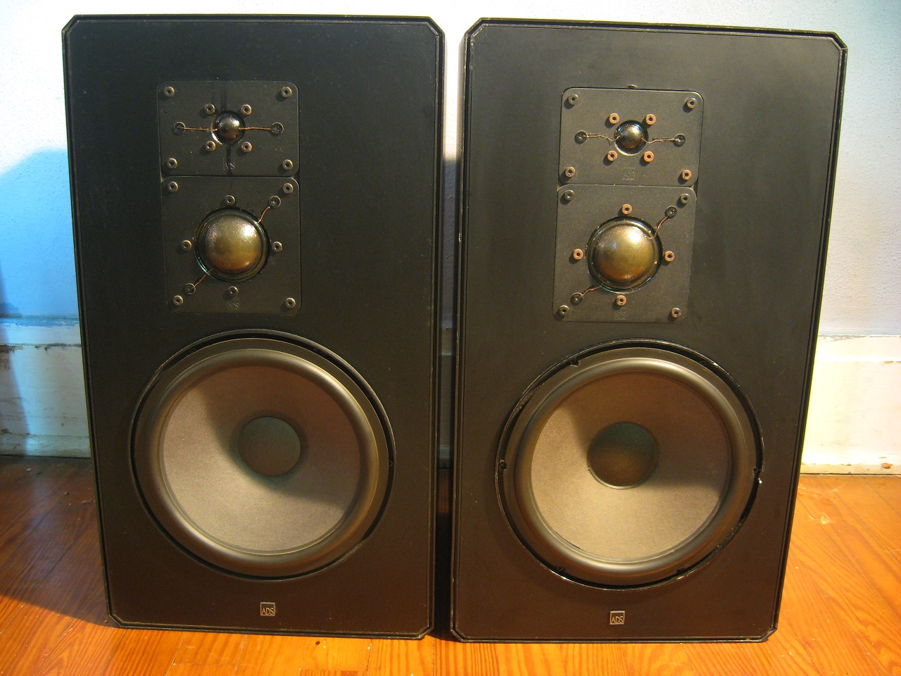 Matt's Vintage Audio Repair ADS speaker score!