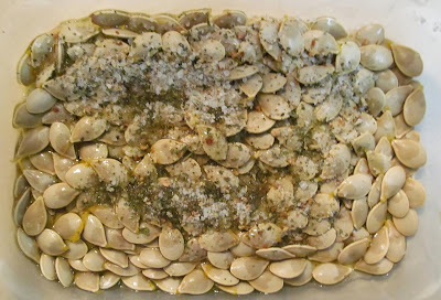 baked acorn squash seeds garlic salt vegan snack healthy