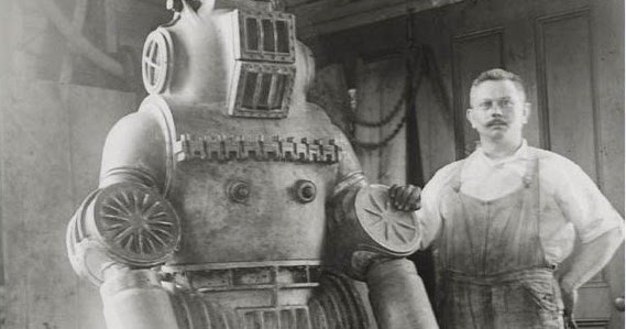 Moar Submarine: An old dive suit
