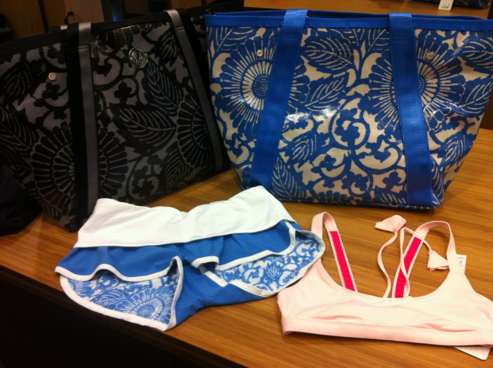... Wave Ride Bikini top, and two colors of the Surf'n'Turf tote (is this ... ... Wave Ride Bikini top, and two colors of the Surf'n'Turf tote (is this ...