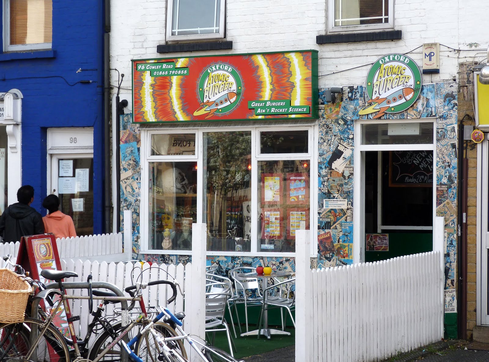 Pies and Fries Atomic Burger, Oxford