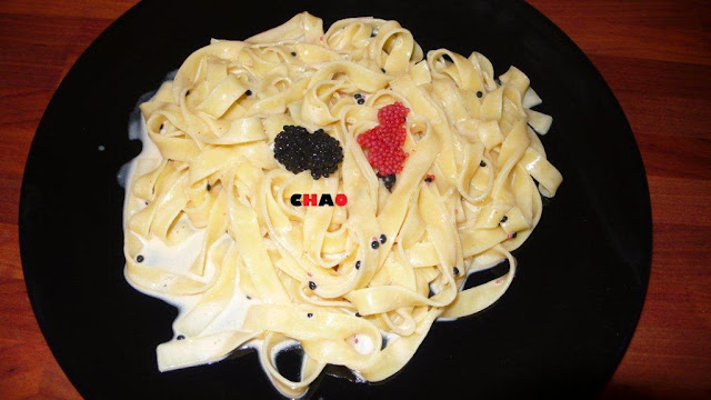 Fettuccini Con Huevas De Lumpo Y De Arenque.
