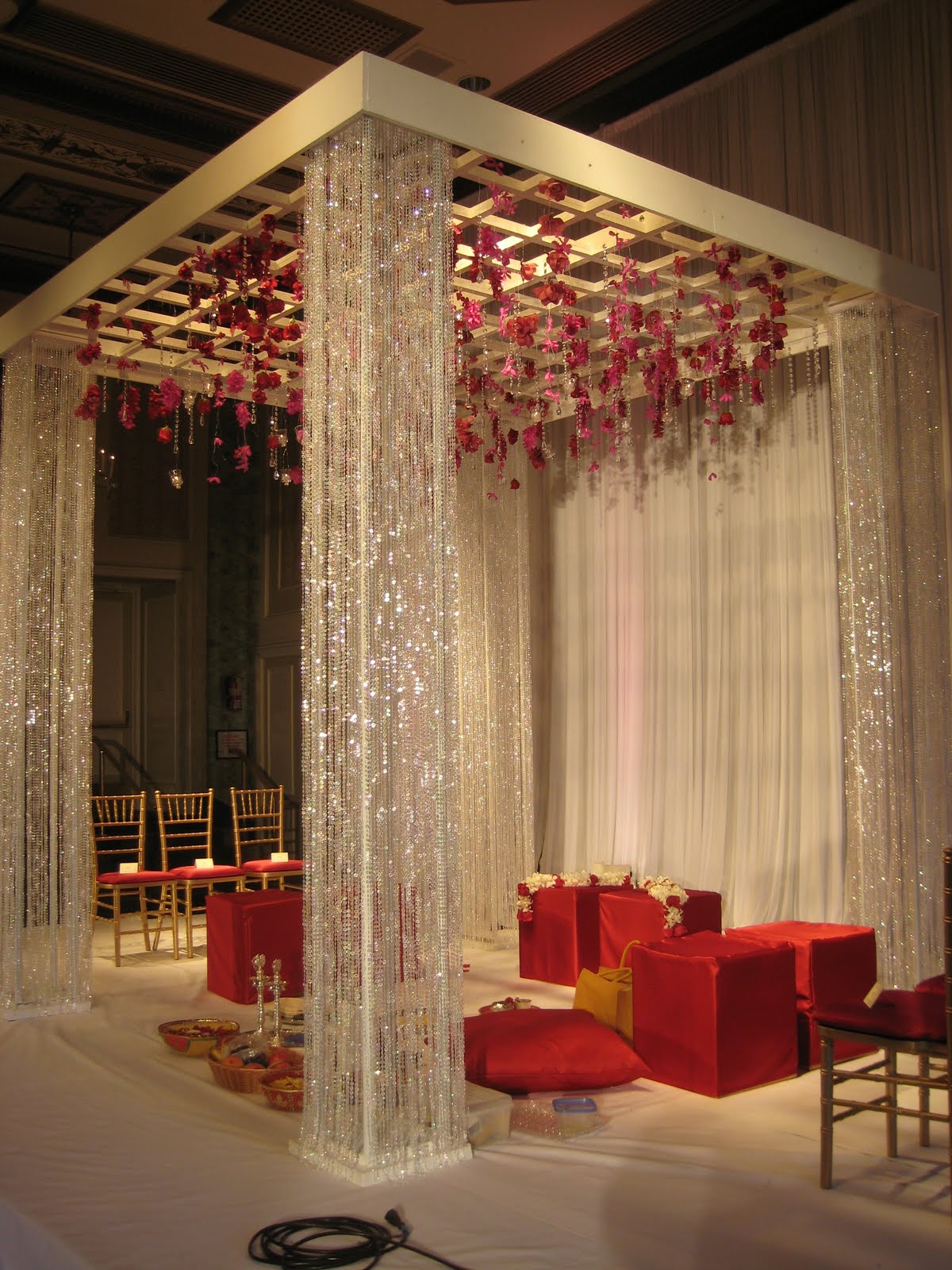 Wedding Stages & Mandap Decoration Ideas : Decorate It To The help of