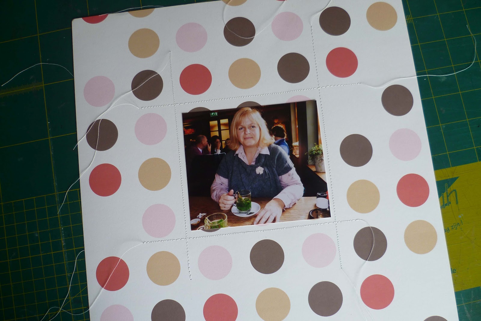 Scraptime: april 2012