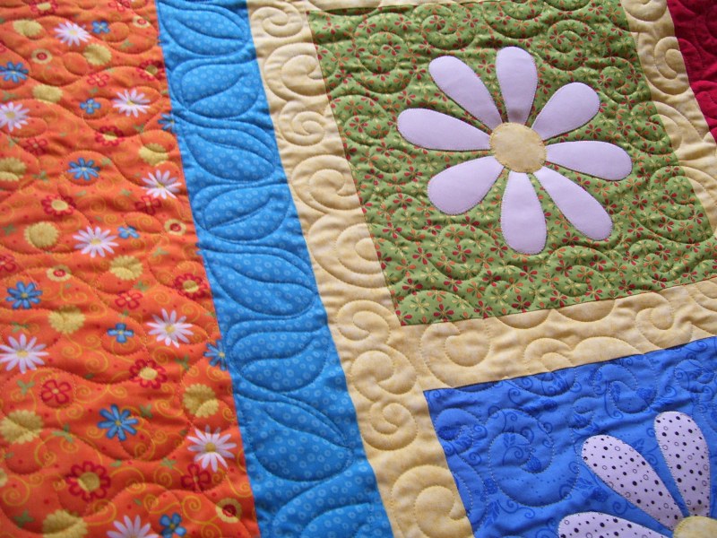 Daisy quilt, Quilt patterns, Quilts