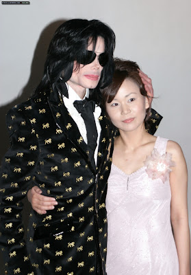 Michael Jackson na Festa Vip em TóQuio 08.03.07 - (40 Fotos) Michael+jackson+japan+jap%C3%A3o+%2815%29